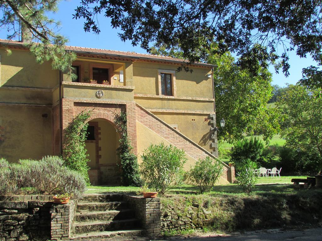 Valfabbrica Agriturismo Dea מראה חיצוני תמונה